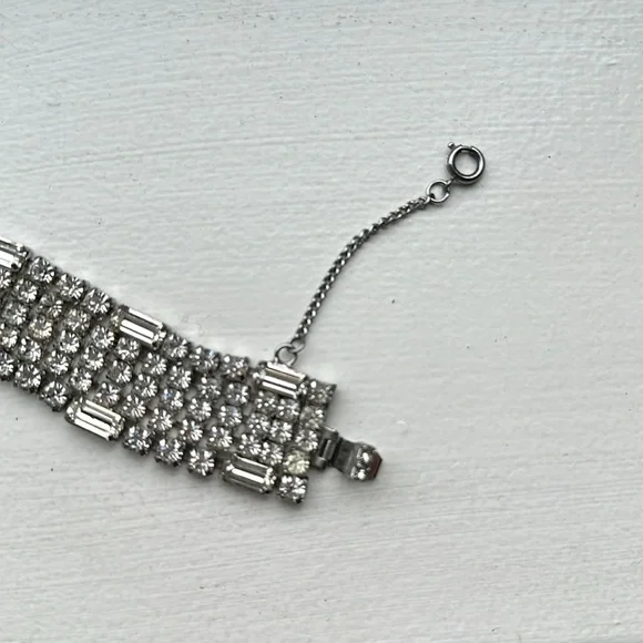 Vintage Weiss Bracelet - Picture 3 of 4